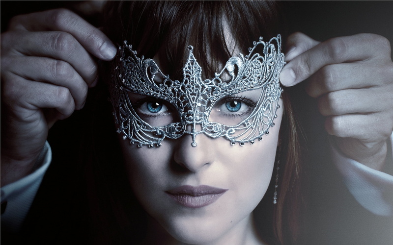 studio shot, Hollywood Movies, indoors, obscured face, women, black background, fifty, real people, darker, front view, steele, young adult, adult, disguise