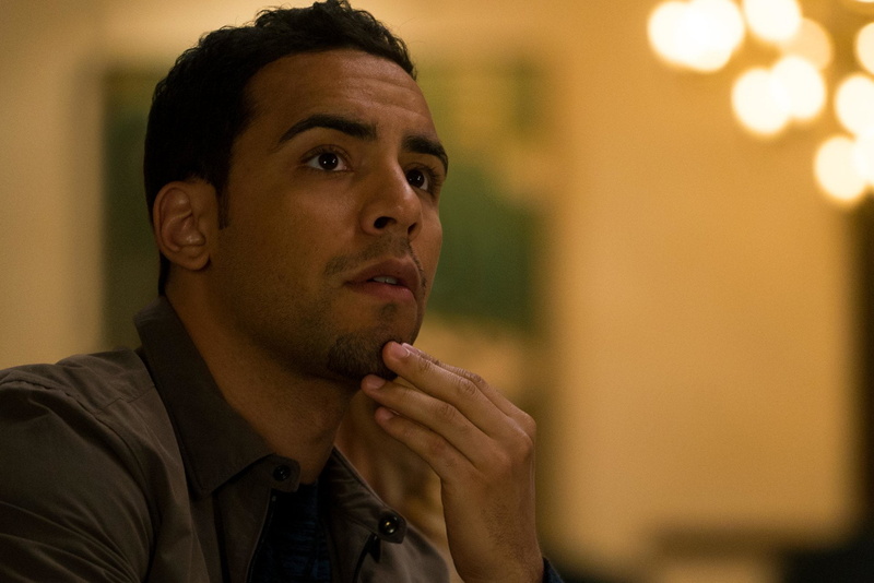 close-up, hand on chin, Victor Rasuk, uncertainty, indoors, young men, men, Movie, Fifty Shades Darker, contemplation, looking away, looking up, hand, focus on foreground