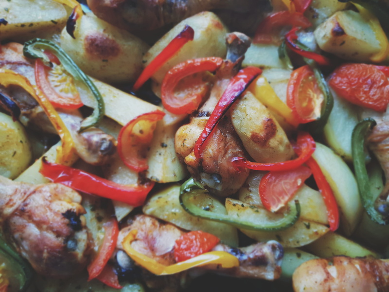 wellbeing, vegetable, cook, cooking food, full frame, tomato, healthy eating, cooked food, grilled, pepper, ready-to-eat, chiken, food, close up, freshness