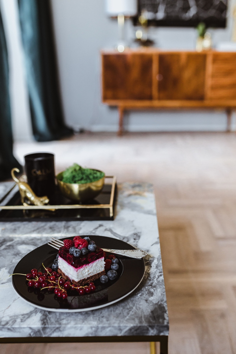 blueberry, still life, dessert, healthy eating, fruits, indoors, raspberry, freshness, focus on foreground, sweet, temptation, food and drink, indulgence