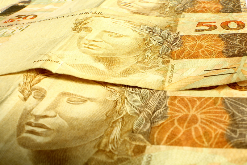 full frame, 10th terceiroa, male likeness, human representation, paper, finance, textured, ballot, backgrounds, banknote, salary, 4K, note, economy, creativity