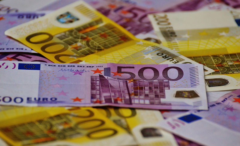 no people, business, economy, wealth, 5K, money, save, number, dollar bill, large group of objects, backgrounds, multi colored, selective focus, group of objects