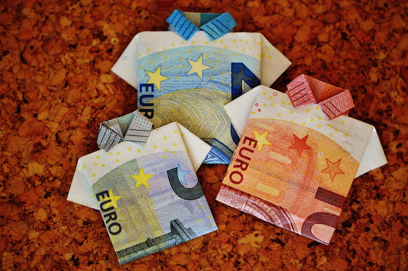 number, savings, folding technique, close-up, no people, photo, brown, folded, bank note, finance and economy, multi colored, euro, making money, reserve