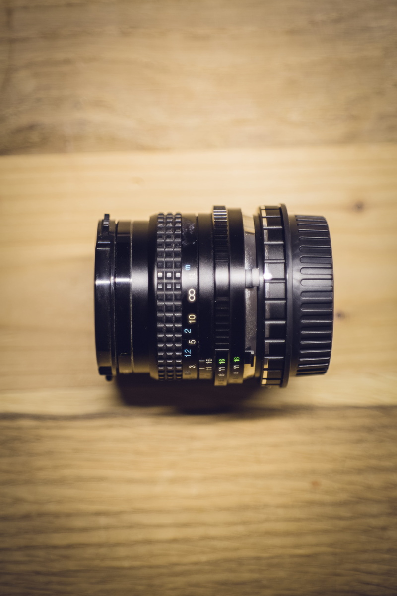 blur, old, studio, technology, no people, wood, camera - photographic equipment, wide-angle, professional, elegance, wood - material, design, photo, shoot