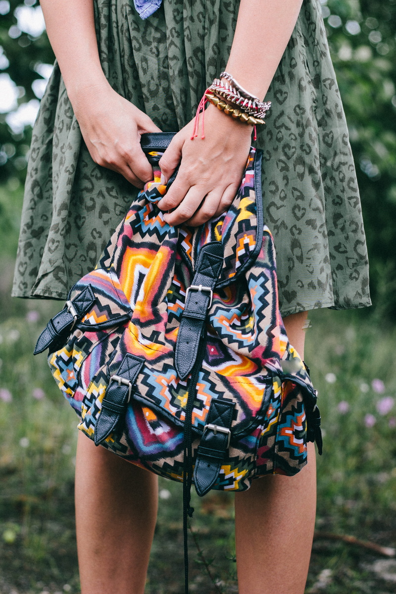 caucasian Ethnicity, 5K, Fashion, shorts, lifestyles, focus on foreground, summer, human body part, human limb, midsection, casual clothing, activity