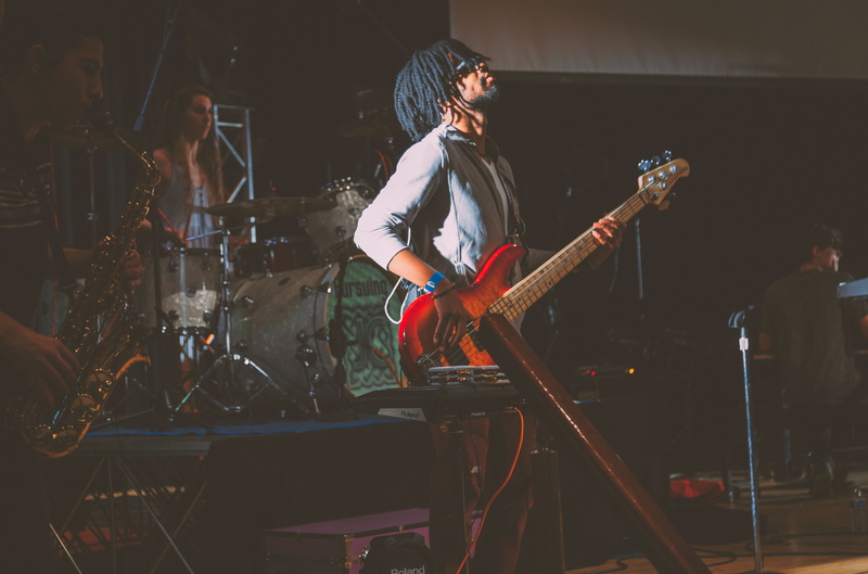 live music, popular music concert, saxophone, arts culture and entertainment, guitarist, live performance, musical instrument, instruments, performance