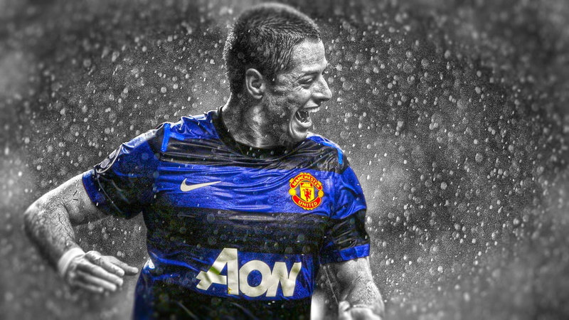 snow, blue, sport, strength, young adult, printed, wet, challenge, men, athlete, adult, rain, footballers, effort, front view, 1080P, winter, storm, determination