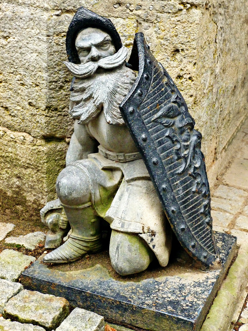 hildesheim germany, concluded marienburg, male likeness, solid, marienberg, house of lords, travel destinations, day, wall - building feature, queen marie