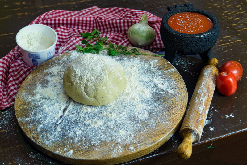 tomate, close-up, high angle view, container, indoors, salsa, pizzas, food and drink, harina, italian, restaurant, pizza, healthy eating, table, wellbeing