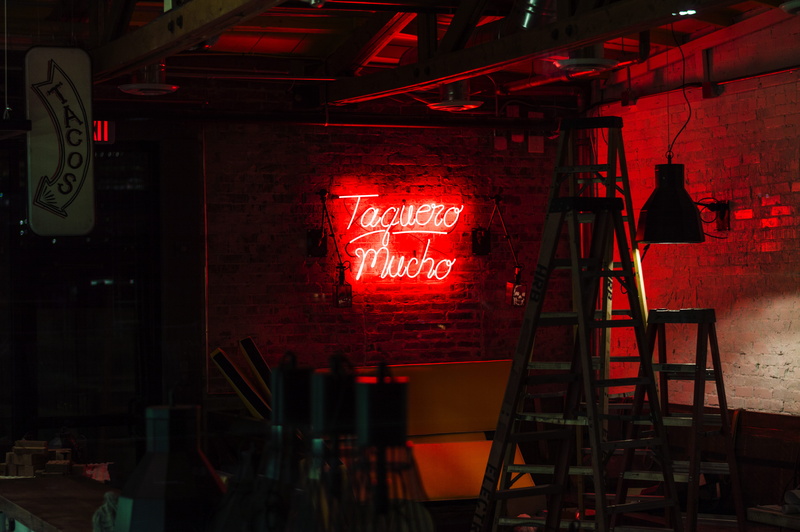 capital letter, wall, wall - building feature, information, tacos, text, city, taquero, no people, mucho, ladders, near, architecture, script, building exterior