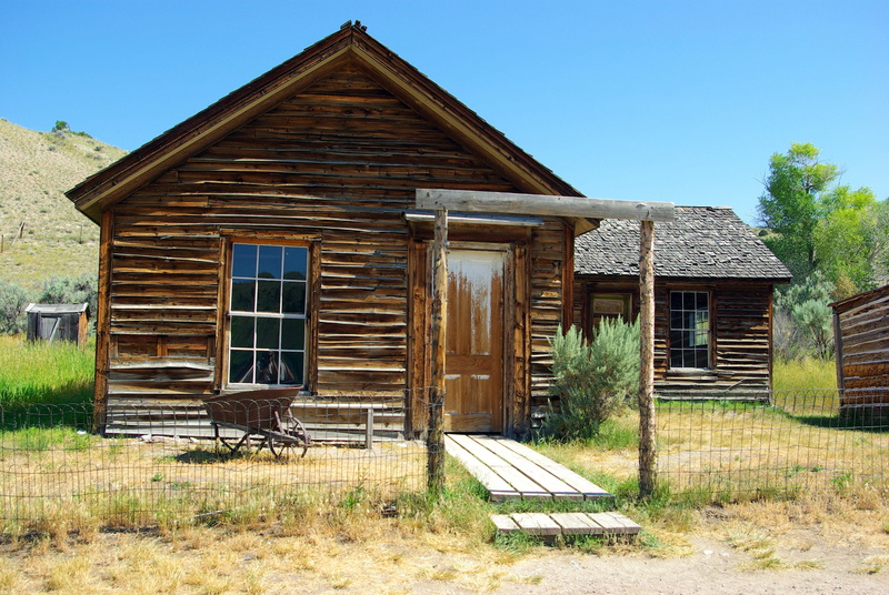 cottage, building, barbershop, historic, summer, grass, outdoors, home, usa, built structure, montana, mine town, ghost town, hut, travel, old west, residential district