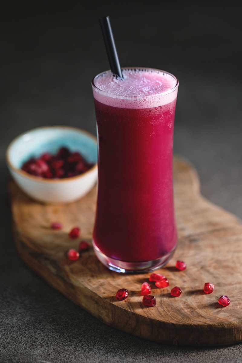household equipment, healthy eating, refreshment, food and drink, berry fruit, drinking glass, glass, no people, indoors, food, 5K, common beet, wellbeing