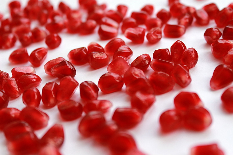 berries, sweet food, red, pomegranate, candy heart, healthy eating, sweet, close-up, heart shape, food, studio shot, no people, pomegranate seed, freshness