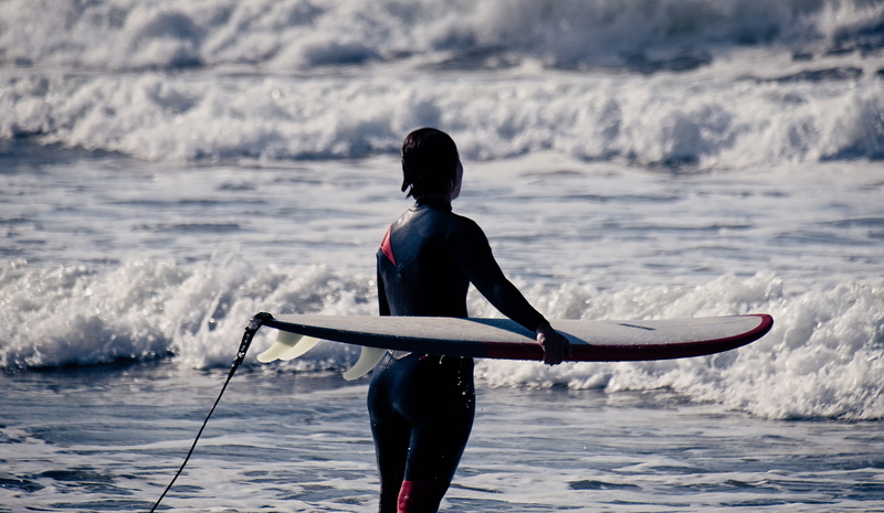 nature, real people, 4K, leader, strong, surfing, girl, lifestyles, surfer, powerful, decision, one, sea, single, vacations, water, surf, leisure activity
