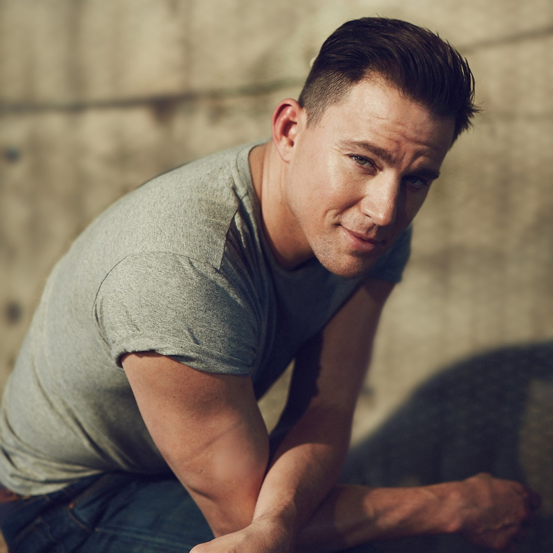sitting, actor, 1080P, real people, muscular build, young adult, beautiful people, three quarter length, blur, men, portrait, channing, photo, one person