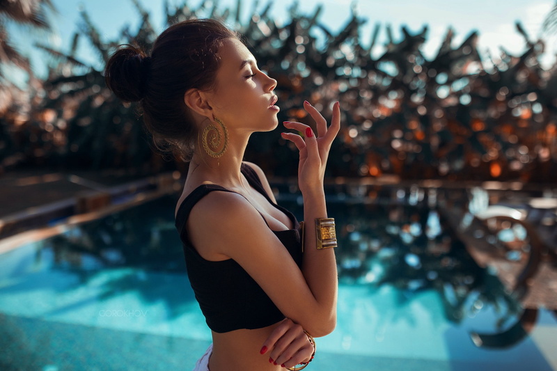 women, women outdoors, closed eyes, 1080P, Aliya Lando, brunette, Ivan Gorokhov, cleavage, model