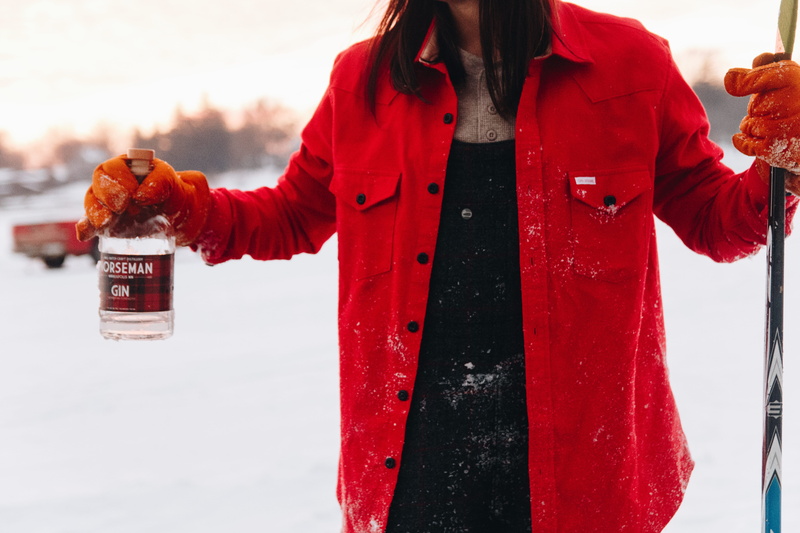 glove, adult, holding, women, woman, apparel, alcohol, whisky, ice fishing, gin, coat, drink, jacket, 5K, winter, beverage, day, long sleeve, outdoors