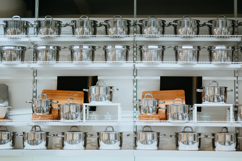 coffee maker, furniture, cup, shelf, container, bowl, bookcase, drink, lot, jar, room, 5K, domestic room, no people, coffee shop, dishwasher, closet, appliance