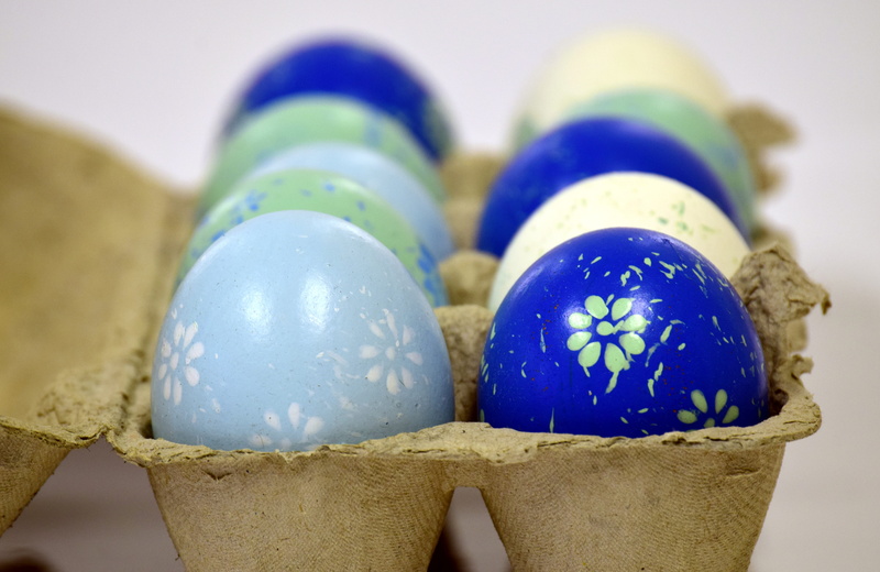 group of objects, food, egg carton, ornament, color, close-up, easter eggs, no people, celebration, green, food and drink, decoration, painted eggs, medium group of objects