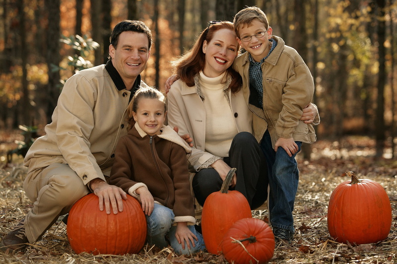 childhood, men, cheerful, happiness, females, caucasian Ethnicity, orange, portrait, daughter, four, mid adult, three People, season, mother, girls, october