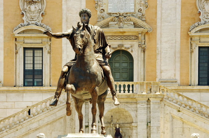 riding, italy, building, no people, day, horse, monument, tourism, man, sculpture, equestrian, outdoors, rome, male likeness, architectural column, human representation