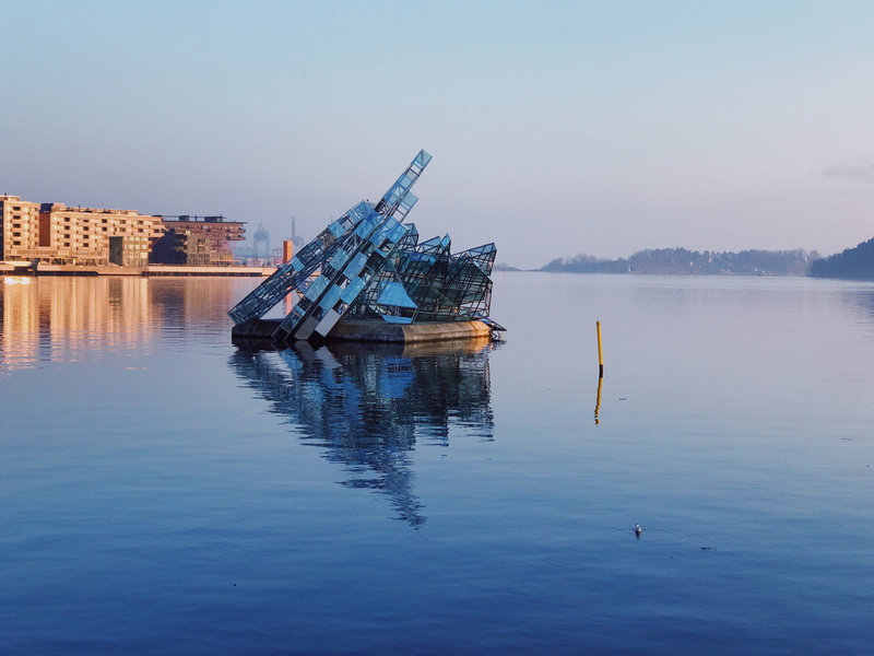 history, scenics - nature, waterfront, mode of transportation, sculpture, metropolitan, sea, architecture, music, travel, abstact, nature, transportation