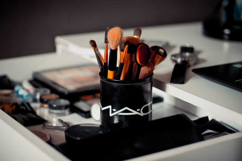 pencil, close-up, container, indoors, desk organizer, 4K, large group of objects, brush, art, ink, art and craft, shallow, still life, makeup, equipment