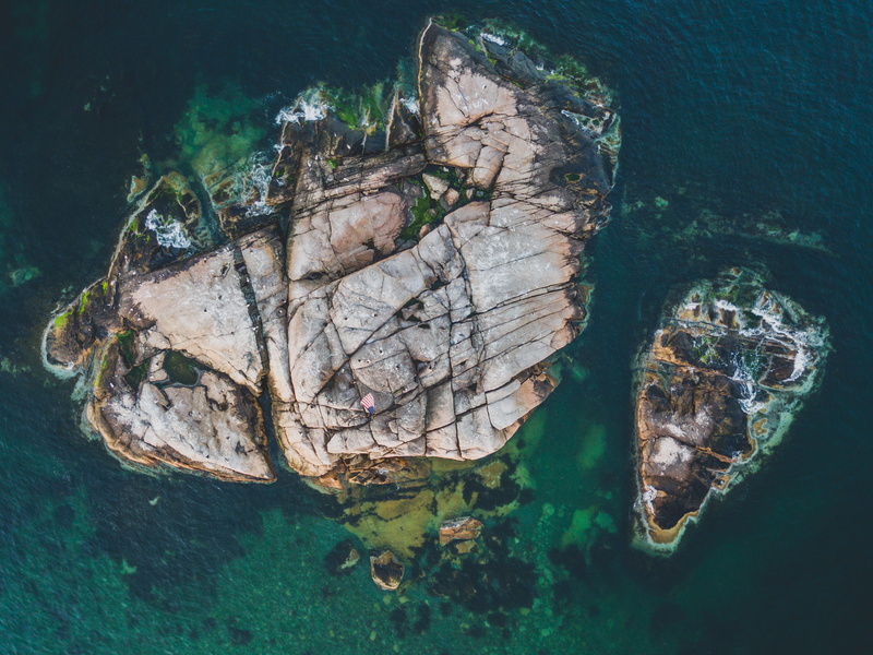 rock - object, aerial view, no people, transparent, high angle view, animals in the wild, photogrpahy, animal themes, sea, outdoors, underwater, turquoise colored
