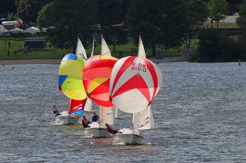 travel, water, spinnaker, red, leisure, pleasure, incidental people, regatta, boats, saarland, men, plant, mode of transportation, waters, colorful, sailing yacht