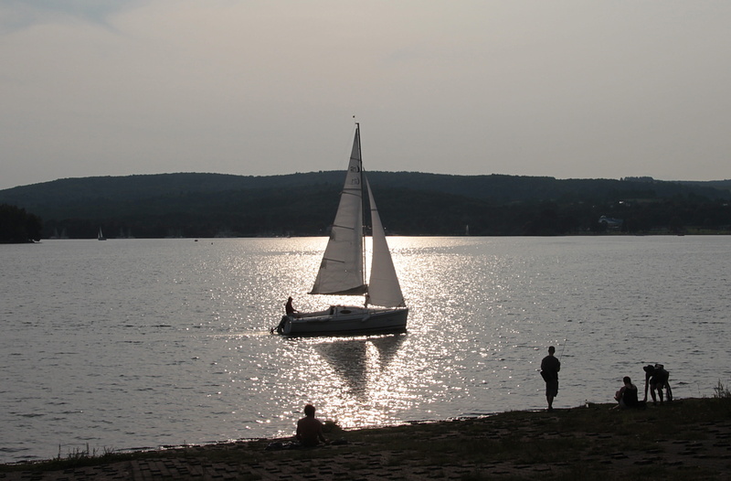 beauty in nature, lighting, nature, water, transportation, scenic, leisure, silhouette, sailboat, summer, boat, mood, leisure activity, nautical vessel