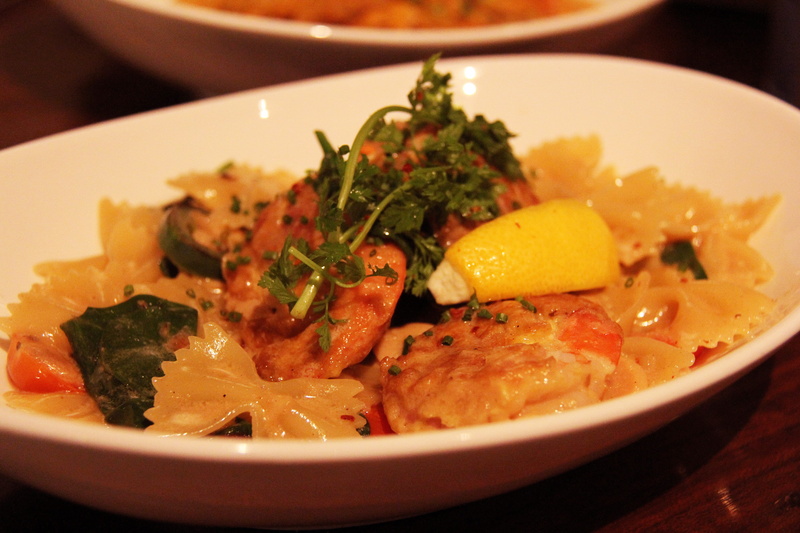 spice, prawns, seafood, herb, italian food, healthy eating, cheesy, ready-to-eat, vegetable, garnish, close-up, yummy, plate, 2K, creamy, stew, freshness