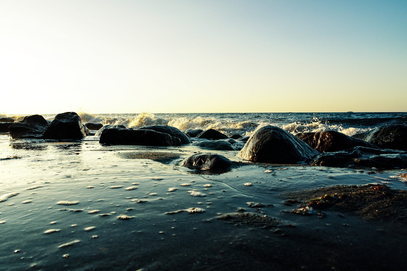 head, landscape, Surf, tranquil scene, sea water, outdoors, scenics - nature, clear sky, blue, spray, horizon over water, motion, ocean, 2K, beauty in nature