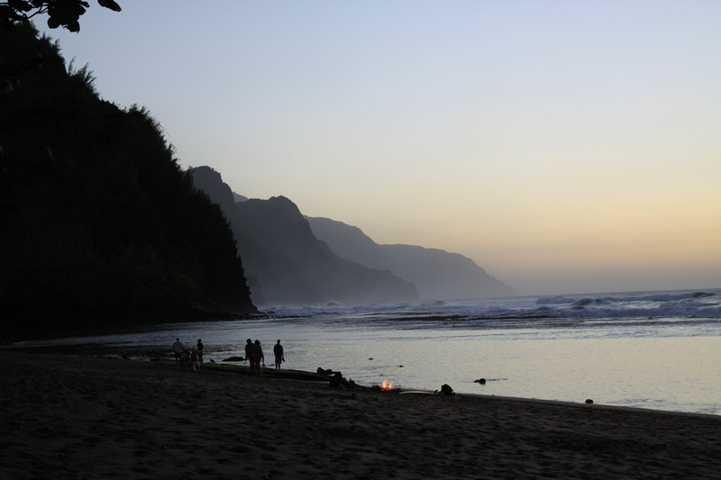 hawaii, silhouette, sky, sea, scenics - nature, 4K, sand, trip, napali, outdoors, nature, kee, mountain, people, sunset, coast, vacations, kauai, tranquility