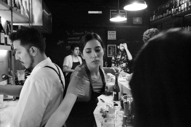 chef, young men, méxico, kitchen, service, people, group of people, illuminated, refreshment, mexico, happy hour, bar, nightservice, industrialnight, bar counter