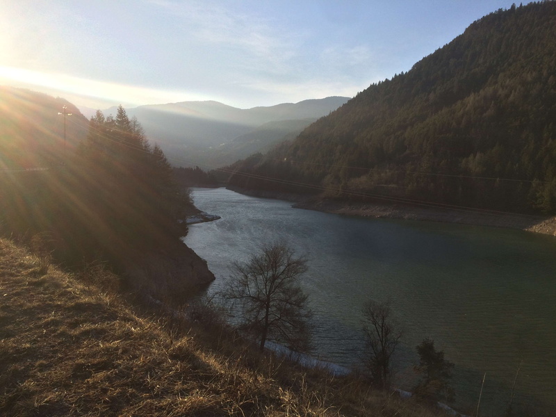 tree, plant, nature, flowing, outdoors, day, environment, land, non-urban scene, tranquil scene, sunlight, mountains, lake, sky, lens flare, water, nofilter