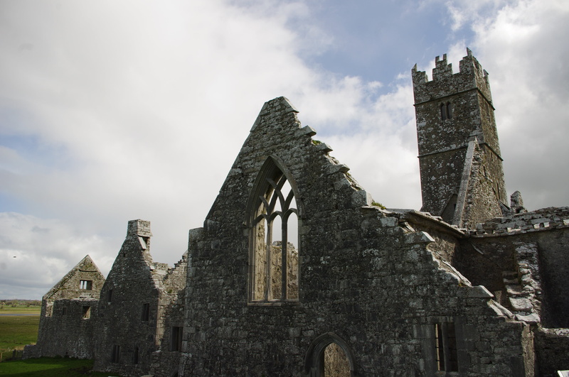 outdoors, built structure, spirituality, old, low angle view, sky, 4K, nature, ancient, architecture, ruined, day, history, ruins, abbey, connemara, religion
