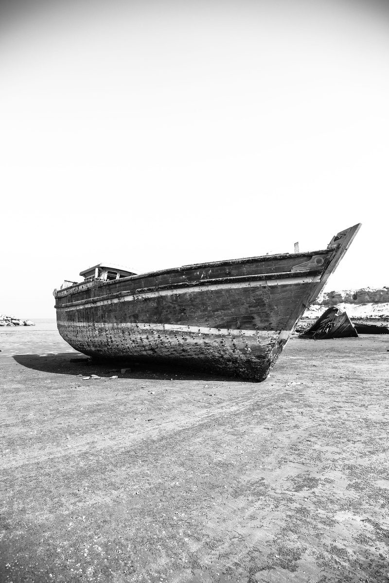 sea, ship, iran, sinking, mode of transportation, land, 5K, tranquility, old, travel, sheep, abandoned, sky, water, wood - material, nautical vessel, transportation