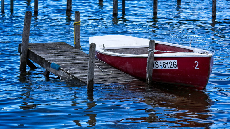 boardwalk, boat, nature, leisure, day, wood - material, holiday, outdoors, dock, beach, no people, idyll, web, 4K, waterfront, communication, rippled