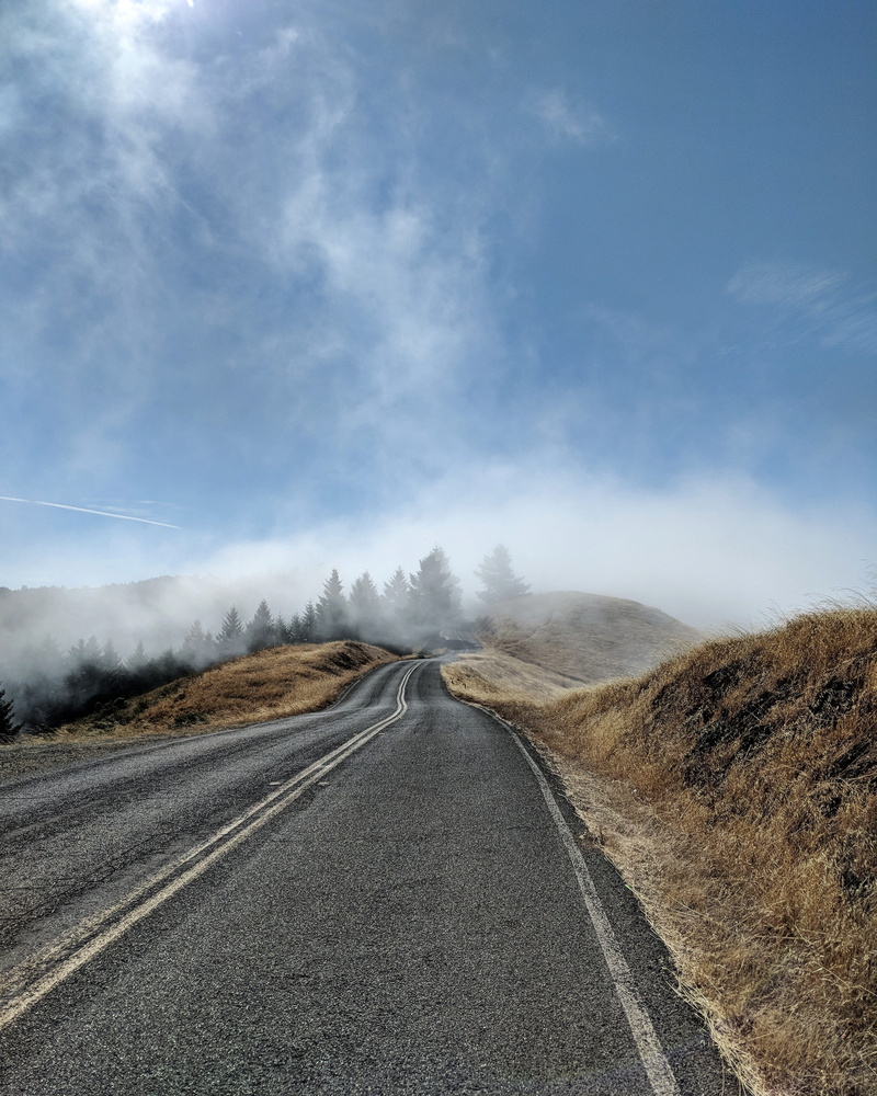 fog, stinson beach, tranquility, 2K, road marking, ridgecrest blvd, environment, cloud - sky, mountain, sky, symbol, landscape, united states, outdoors
