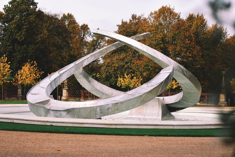 hatfield, sculpture, hatfield house, day, outdoors, no people, britain, fountain, water, park, tree, built structure, sunlight, shape, transportation, park - man made space