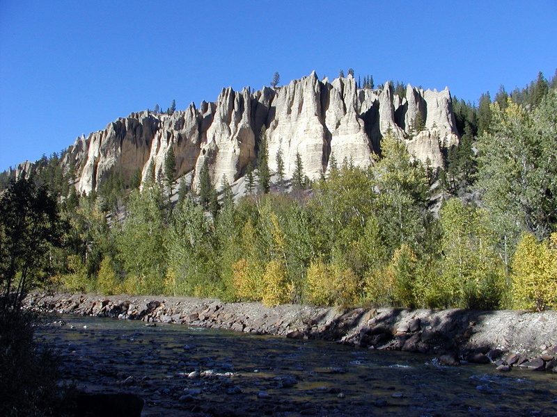 clear sky, water, no people, sunlight, beauty in nature, nature, flowing water, mountain, day, canada, eroded, 720P, land, flowing, plant, outdoors, solid