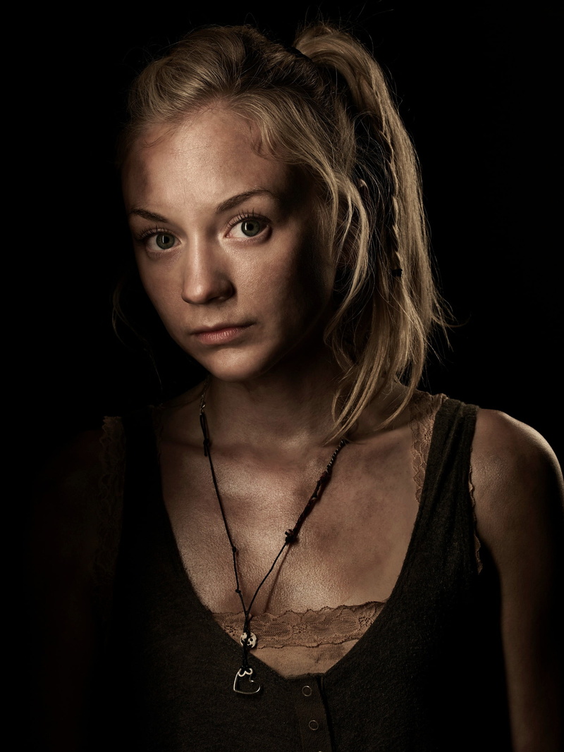 s, top, Emily Kinney, hair, blond hair, indoors, The Walking Dead, studio shot, contemplation, serious, black, dark, 2K, adult, necklace, one person, beautiful woman