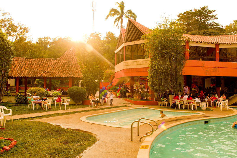 Sunset, swimming pool, tropical climate, outdoors, water, plant, nature, tree, hotel, Pool, group of people, 4K, Resource, leisure activity, travel destinations