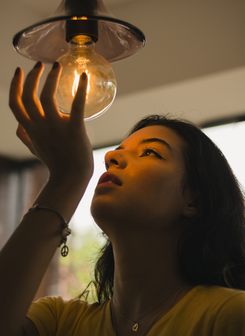 close-up, beauty, posing, young, young women, urban, headshot, one person, light bulb, focus, person, model, low angle view, lifestyles, beautiful, women