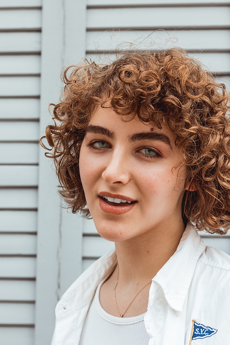 outdoors, looking At Camera, pose, young Women, elegance, curly Hair, people, portrait, smiling, 5K, confidence, outside, positive Emotion, woman, day