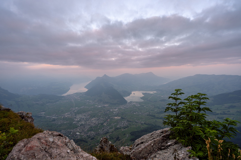 beauty in nature, nature, idyllic, sunrise, tranquil scene, tranquility, plant, remote, mountain range, outdoors, view, landscape, sky, grosser mythen