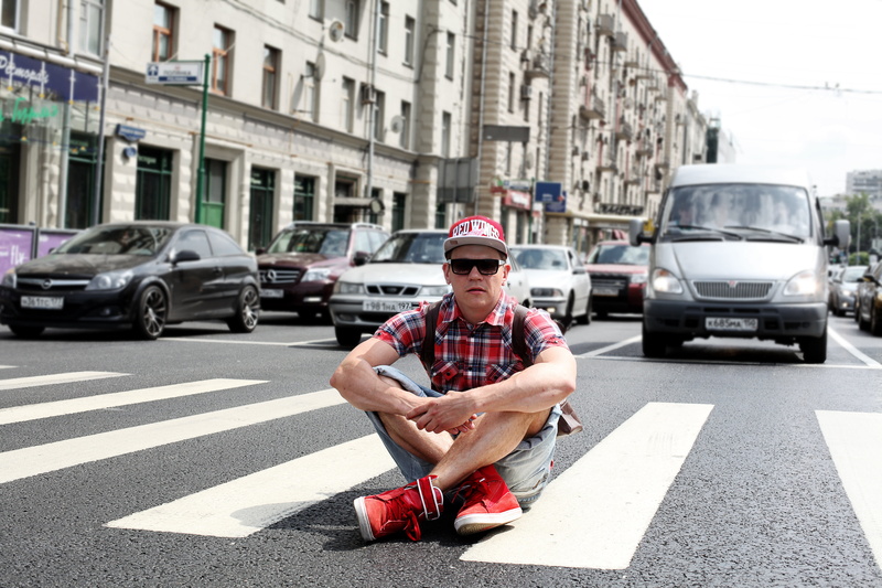 street, young Adult, motor vehicle, males, front view, s, land vehicle, city street, gray, building exterior, cap, 5K, adult, people, mode of transportation