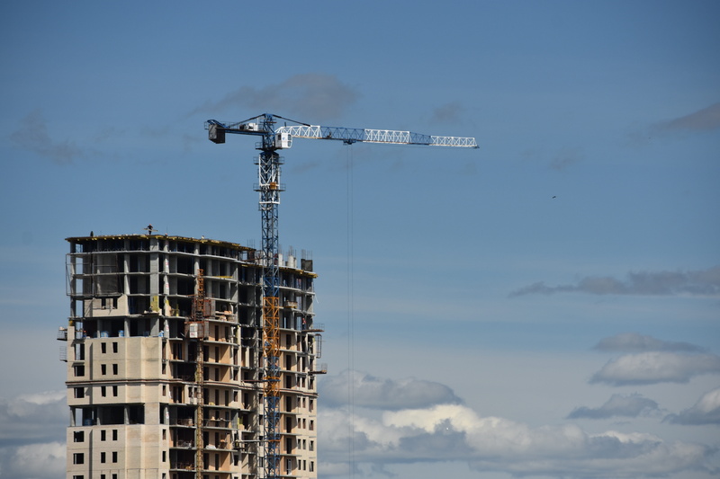 industry, building, machinery, construction, no people, apartment, housing, construction site, cloud - sky, built structure, blue, 5K, sky, low angle view