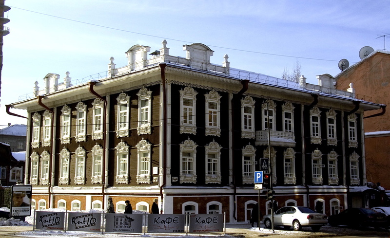 cable, window, city life, russia, motor vehicle, nature, sky, showplace, built structure, facade, outdoors, siberia, building exterior, 2K, historic building