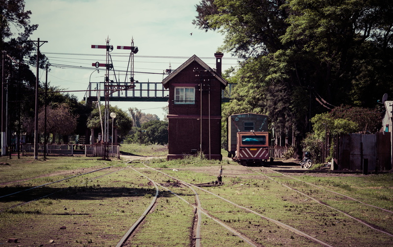 city, 5K, Argentina, Laguna, landscape, grass, tourism, track, horizon, pathways, building, nature, Train, Santa Fe, rail transportation, public transportation